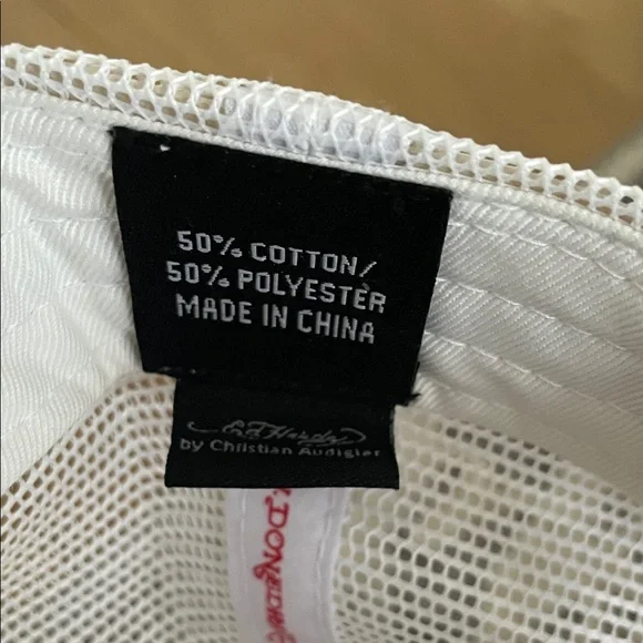 Ed Hardy White Hat with Heart and Skull Embroidery - Picture 2 of 3